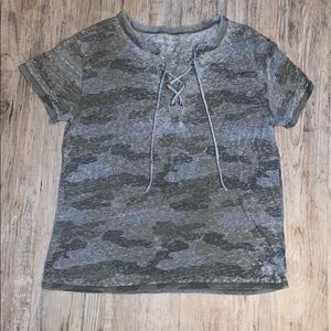 Women’s American Eagle T-Shirt